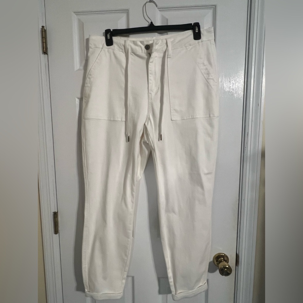 Judy Blue White Drawstring Front-Pocket Chinos